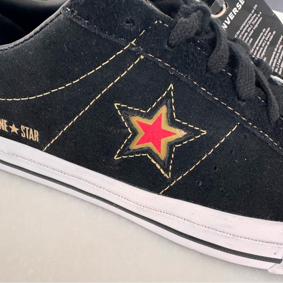CONVERSE CONS One Star Unisex Black Suede Red Star Sz Women’s 7.5 Men’s 6 NEW - Picture 4 of 14